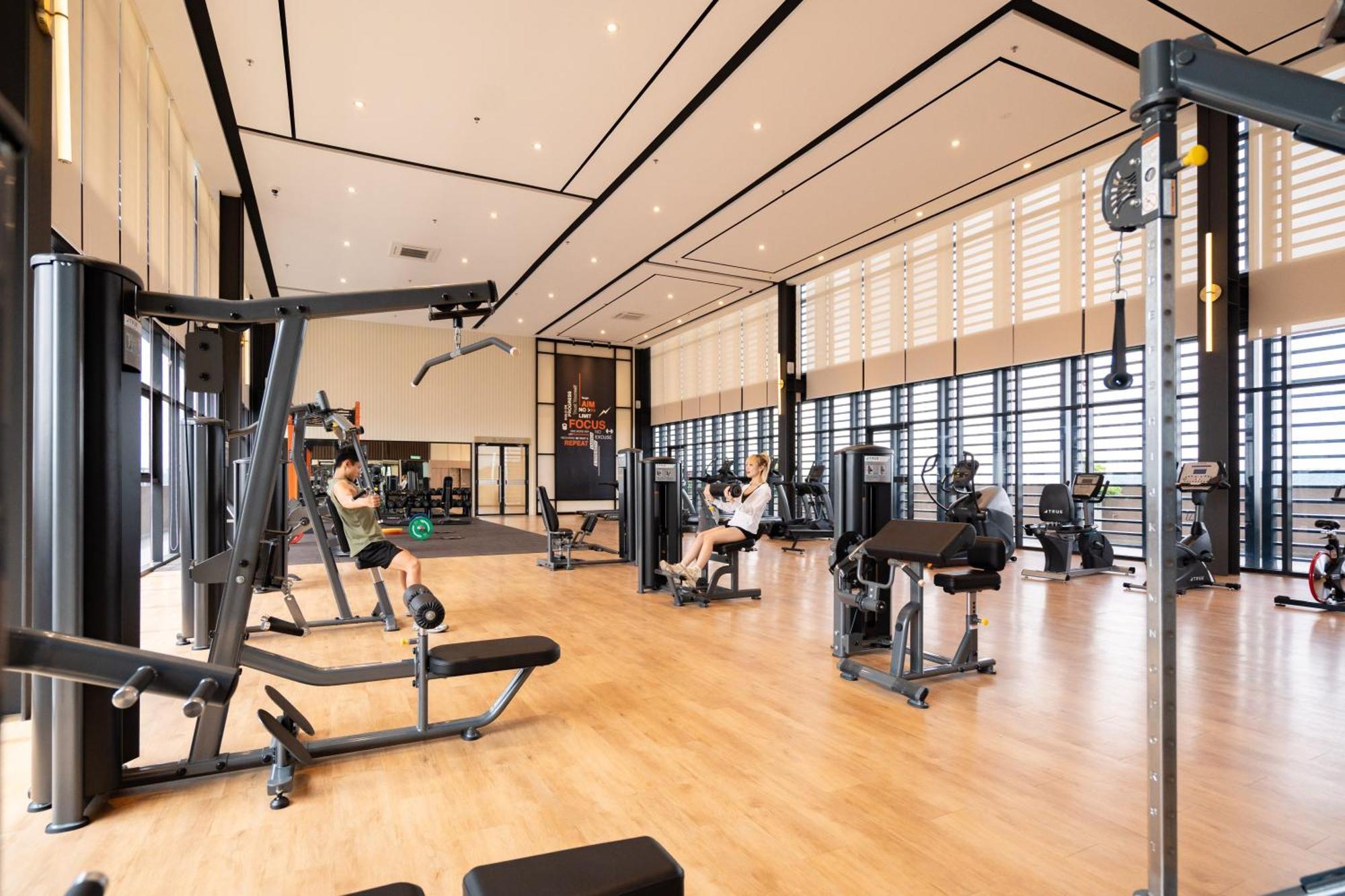 Mossaz Mana-Mana Suites Kuala Lumpur Petaling Jaya Dış mekan fotoğraf