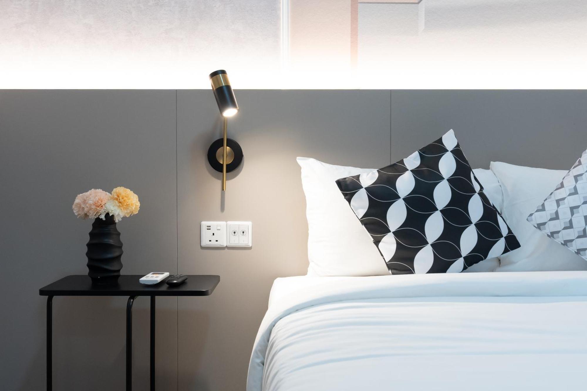Mossaz Mana-Mana Suites Kuala Lumpur Petaling Jaya Dış mekan fotoğraf