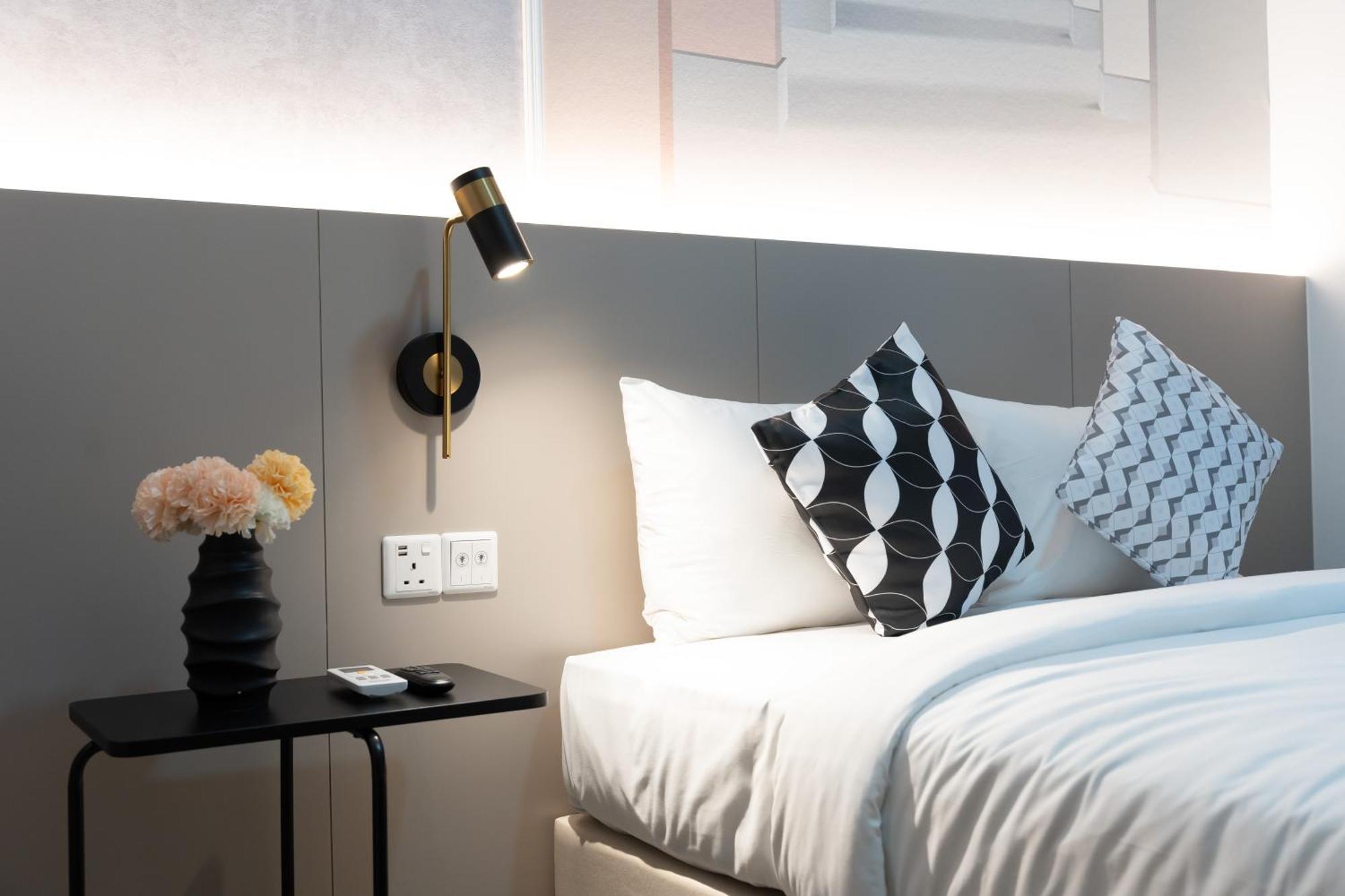 Mossaz Mana-Mana Suites Kuala Lumpur Petaling Jaya Dış mekan fotoğraf